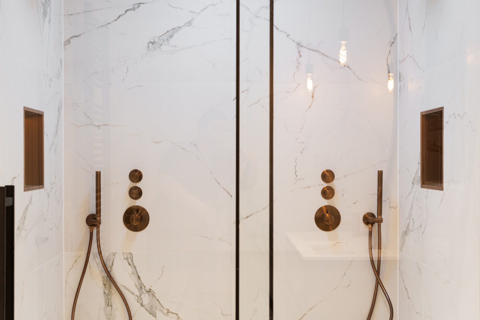 Bekijk Glad stucwerk luxe eengezinswoning in Amstelveen foto 17