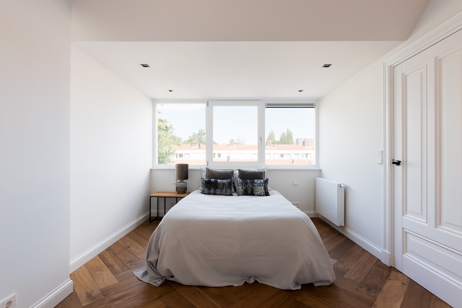 Bekijk Glad stucwerk luxe eengezinswoning in Amstelveen foto 23