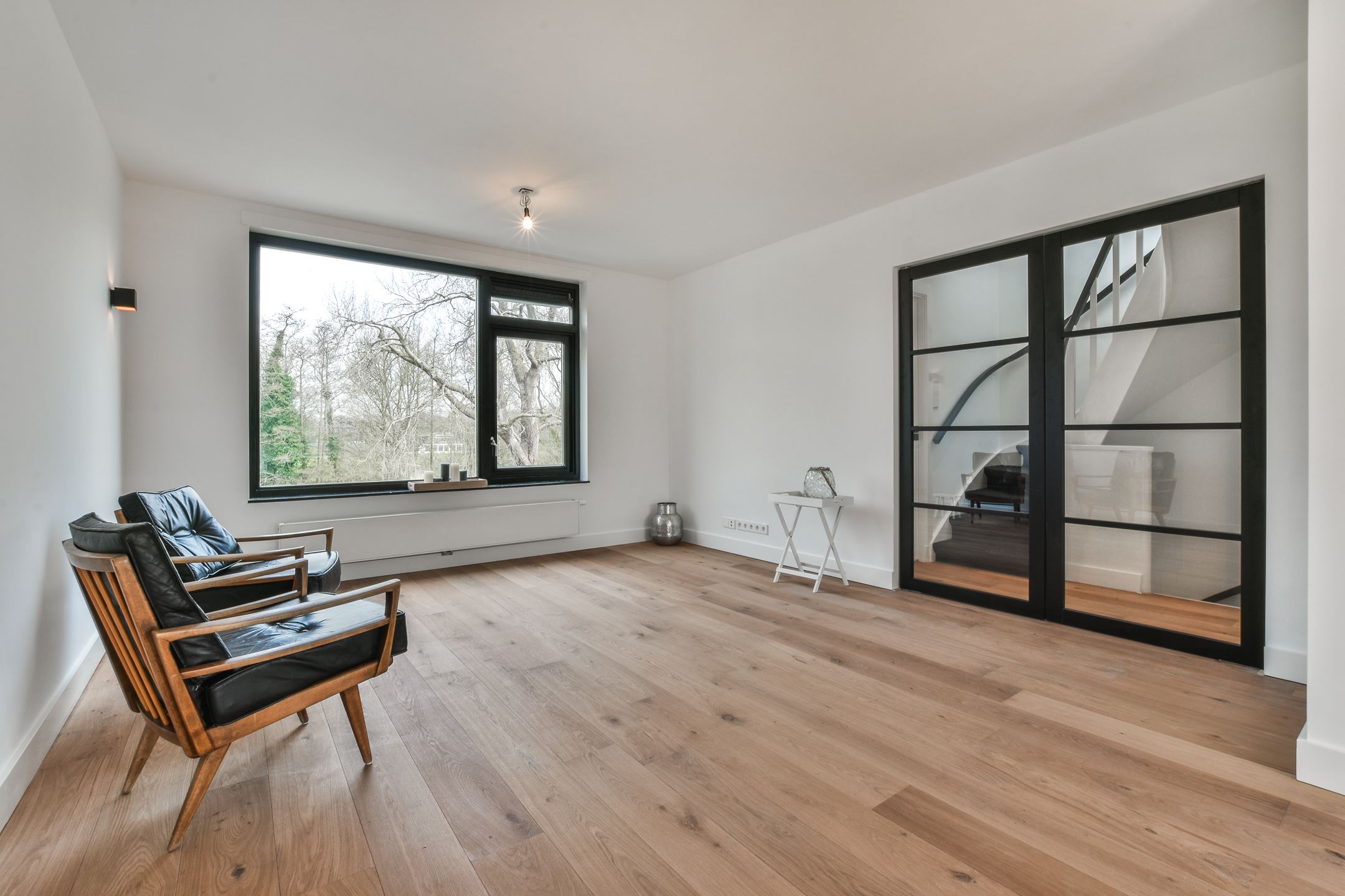 Bekijk Glad stucwerk wanden en plafonds oud appartement in Amstelveen foto 3