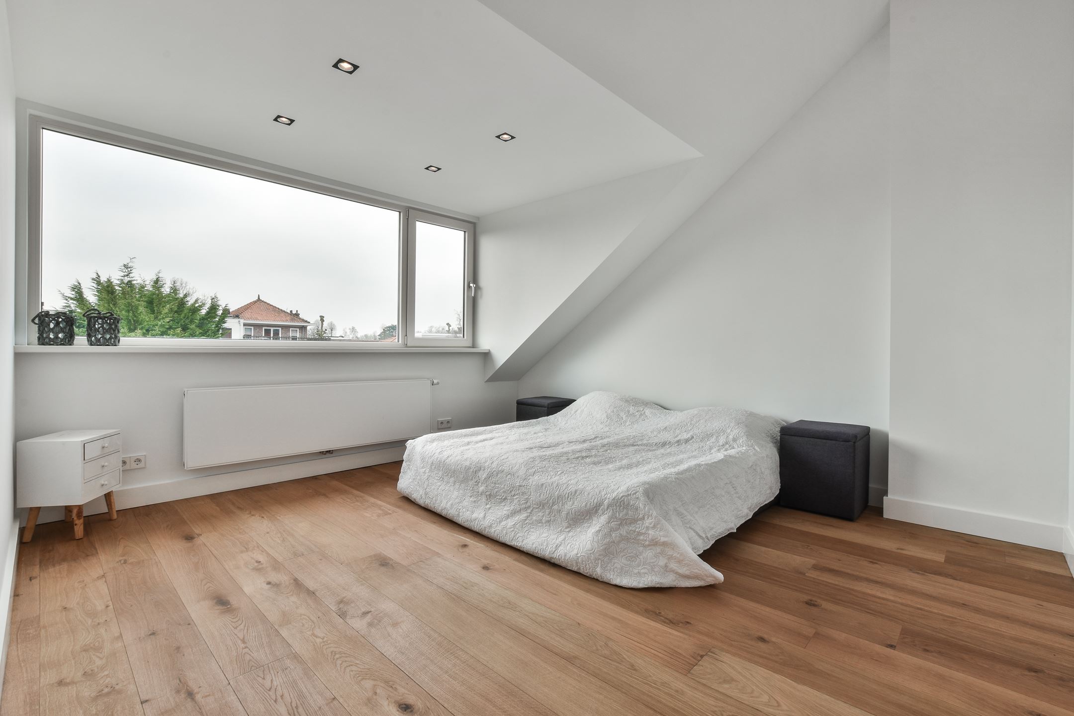 Bekijk Glad stucwerk wanden en plafonds oud appartement in Amstelveen foto 17