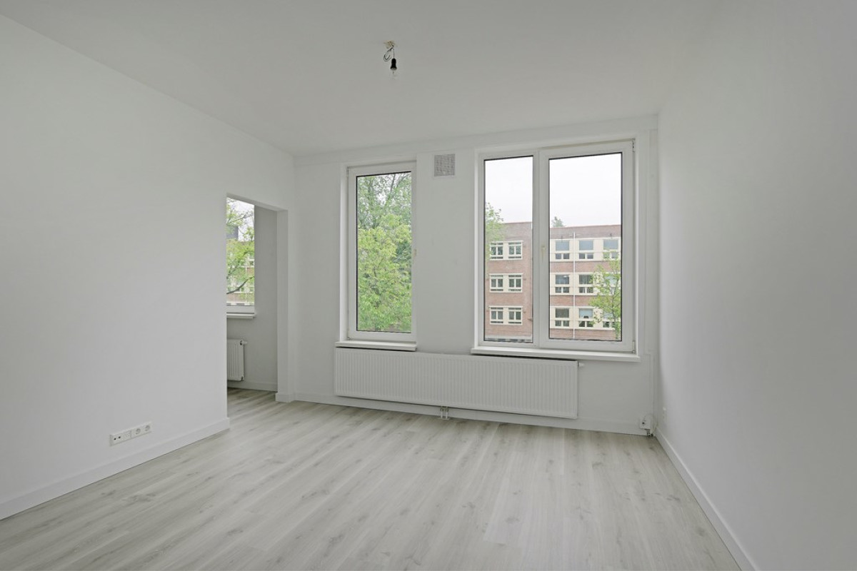 Bekijk Glad stucwerk wanden en plafonds volledige appartement Amsterdam foto 15