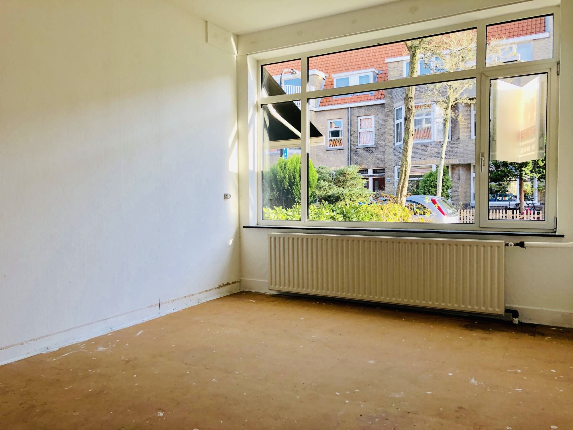 Bekijk Glad stucwerk oude tussenwoning foto 11