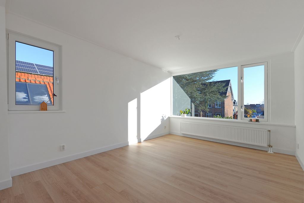 Bekijk Glad stucwerk wanden en plafond eengezinswoning in Rotterdam foto 15