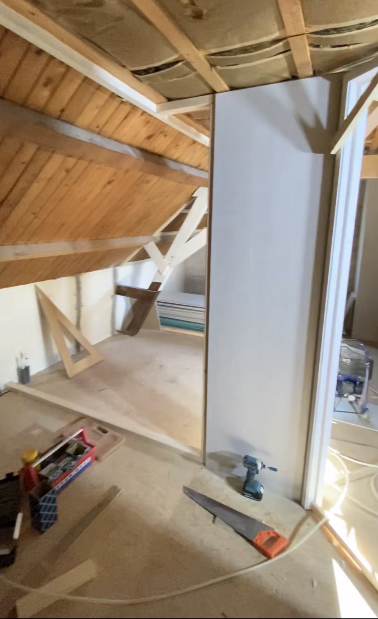 Bekijk Glad stucwerk wanden en plafond eengezinswoning in Rotterdam foto 41