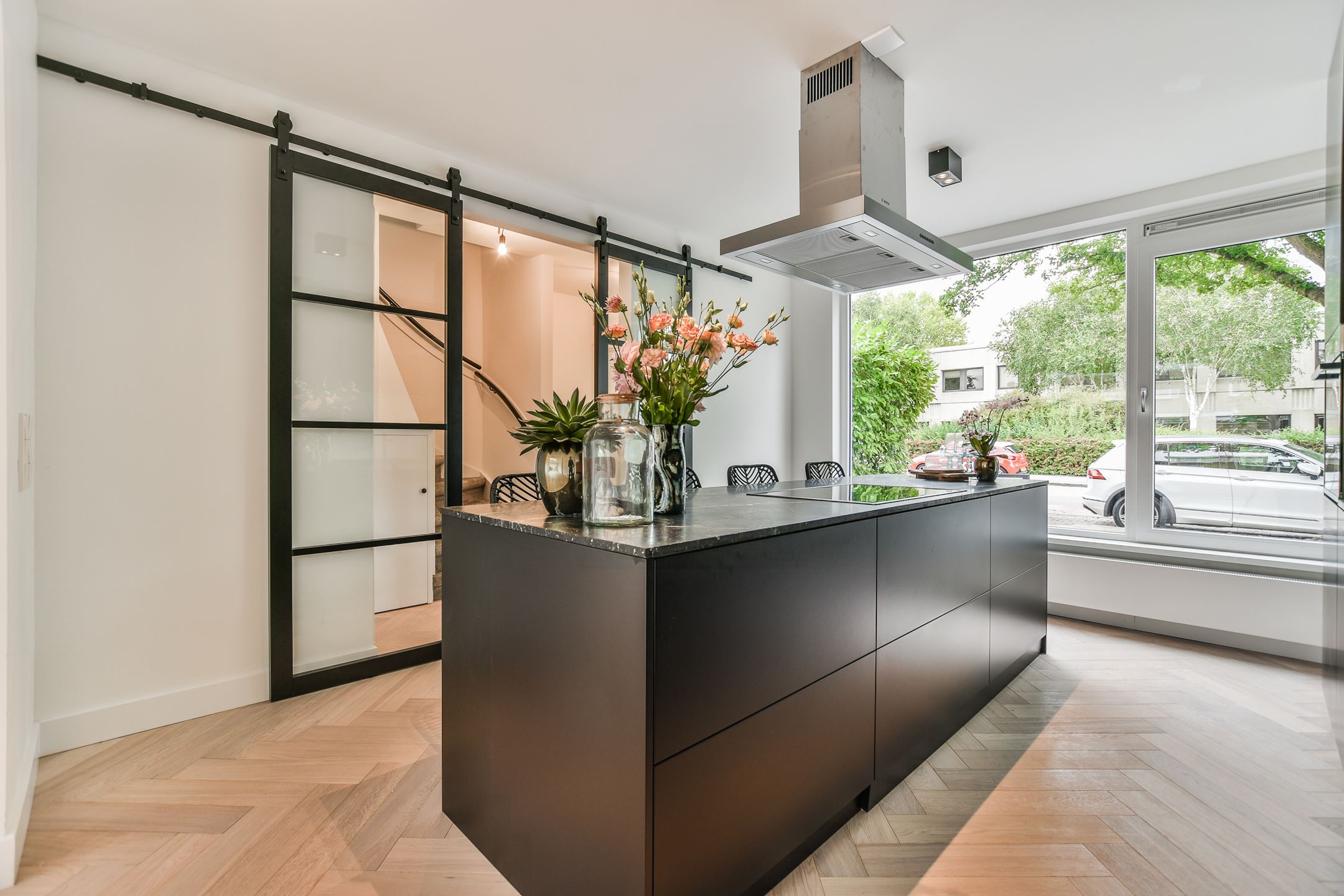 Bekijk Glad stucwerk wanden en plafonds luxe eengezinswoning is Amstelveen foto 11