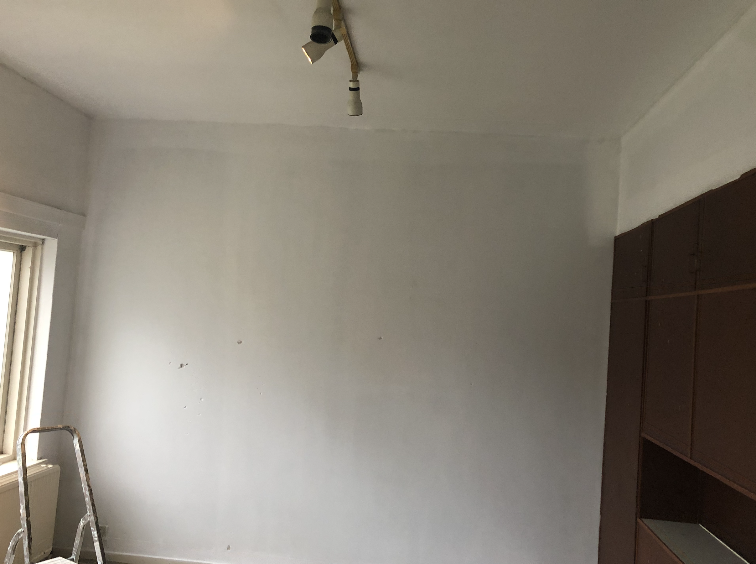 Bekijk Volledige renovatie, stuc en schilderwerk wanden en plafond, ramen deuren en gevels foto 3