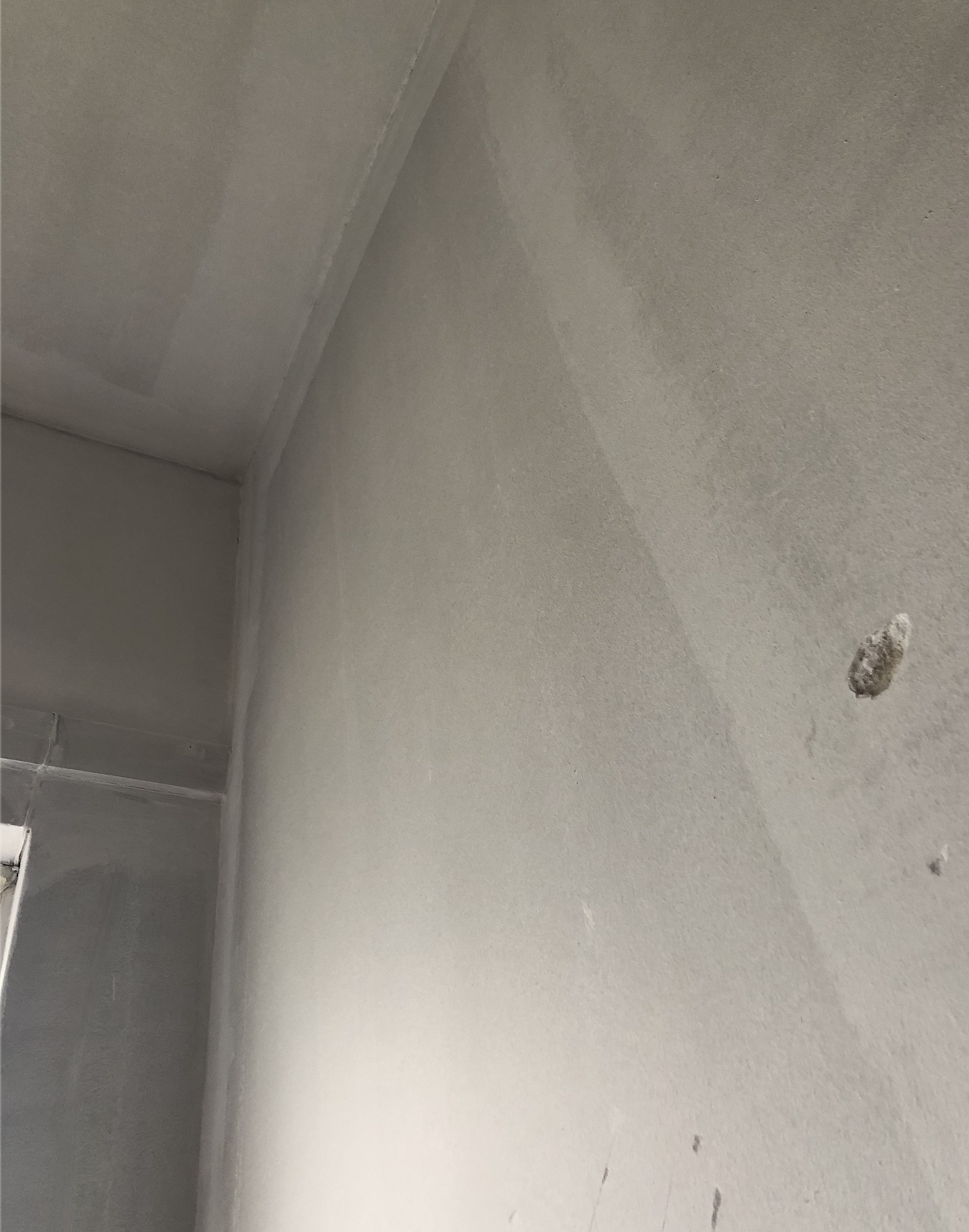 Bekijk Volledige renovatie, stuc en schilderwerk wanden en plafond, ramen deuren en gevels foto 4