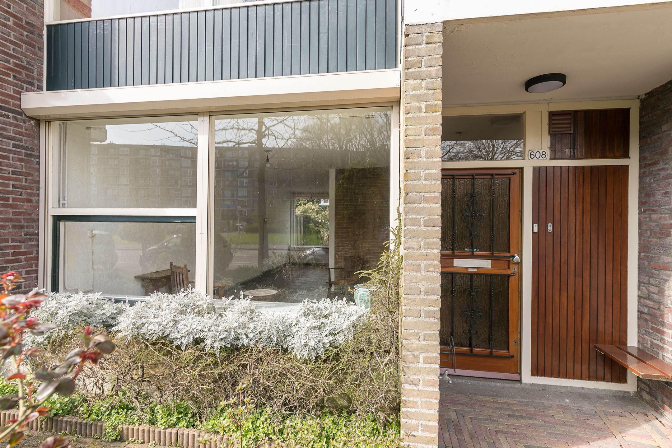 Bekijk Volledige hoekwoning stucwerk en schilderen in Amstelveen foto 2