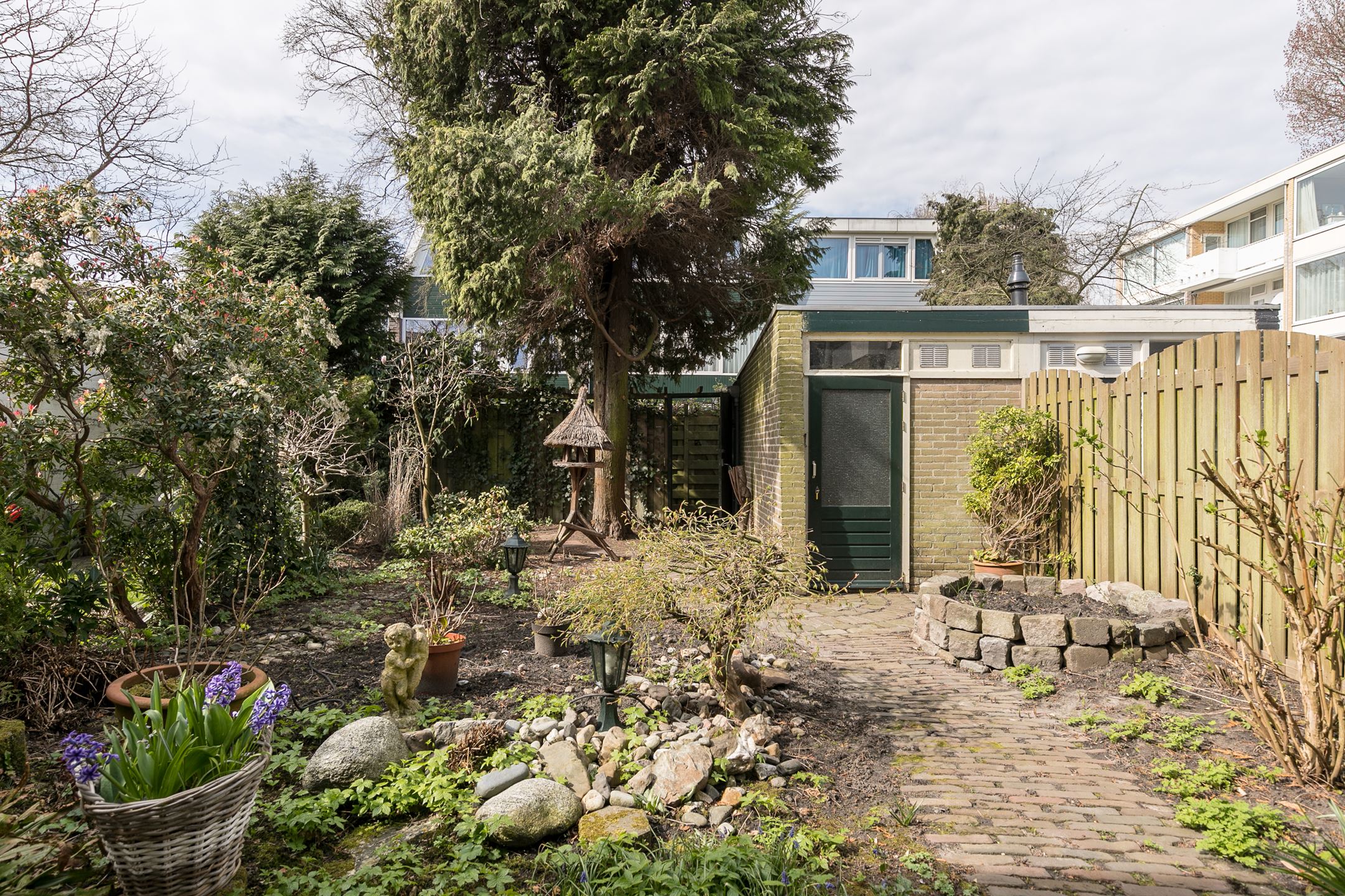 Bekijk Volledige hoekwoning stucwerk en schilderen in Amstelveen foto 22