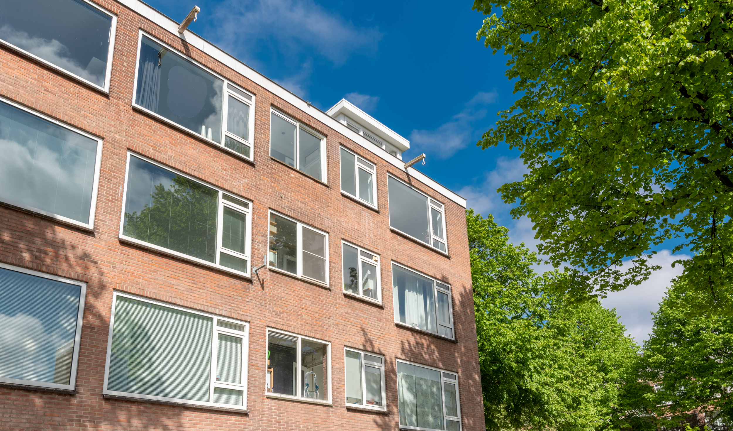 Luxe appartement van 2 verdieping super strak gemaakt