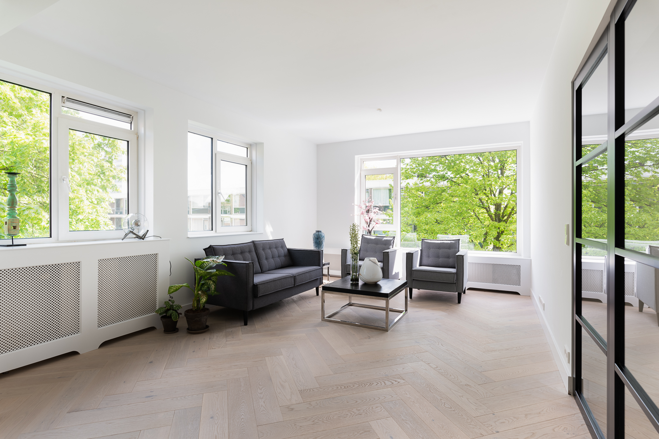 Bekijk Luxe appartement van 2 verdieping super strak gemaakt foto 4