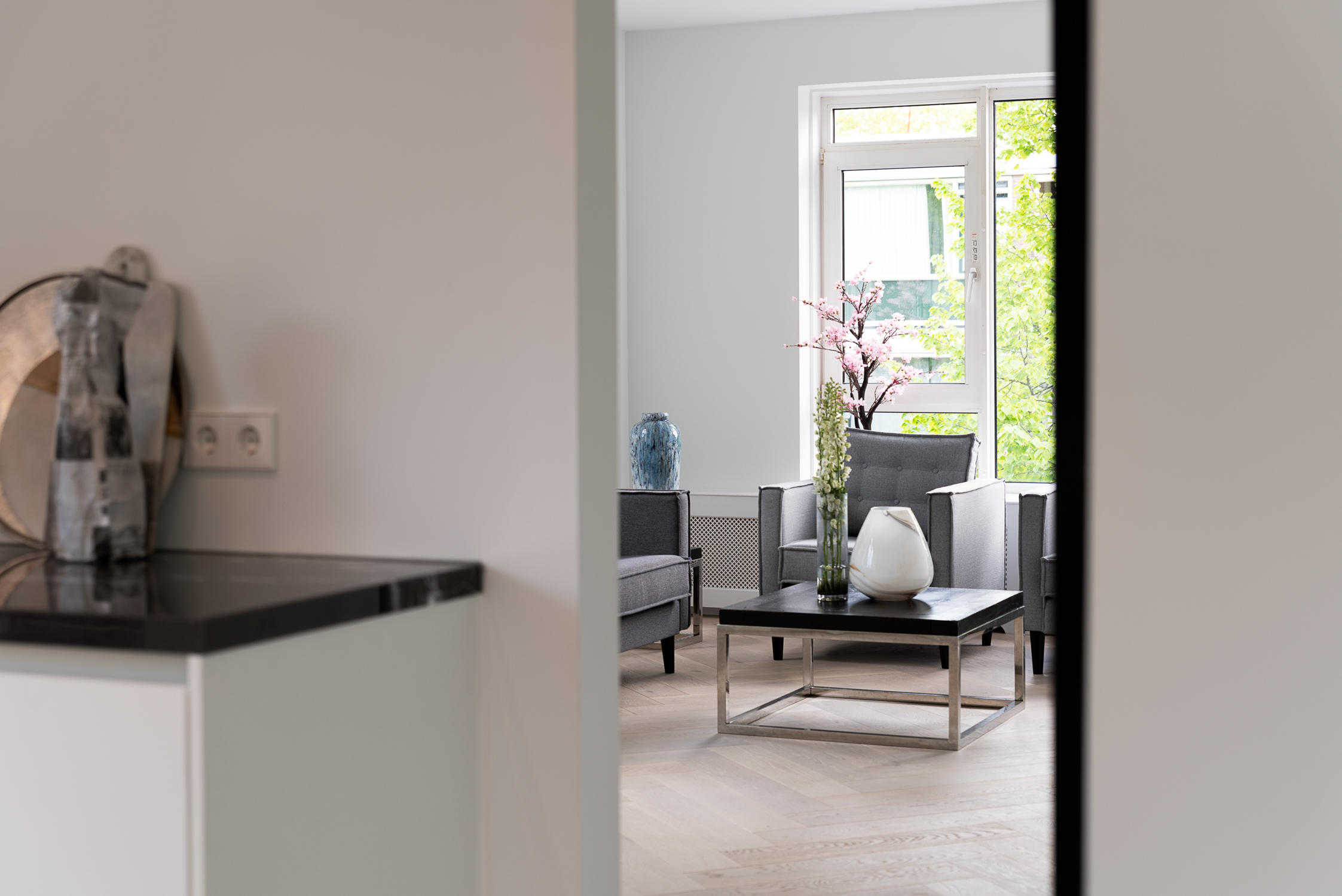 Bekijk Luxe appartement van 2 verdieping super strak gemaakt foto 10