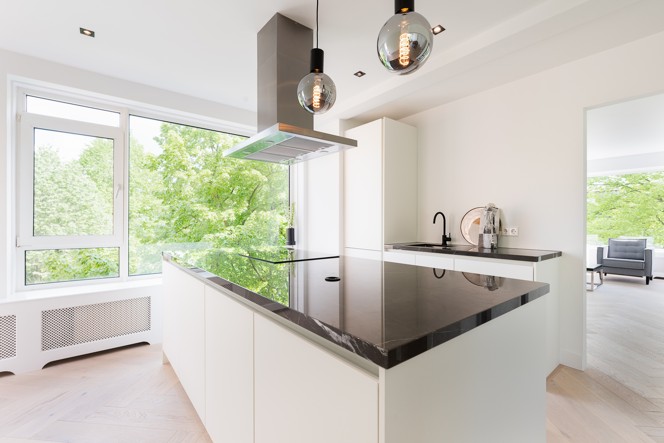 Bekijk Luxe appartement van 2 verdieping super strak gemaakt foto 16