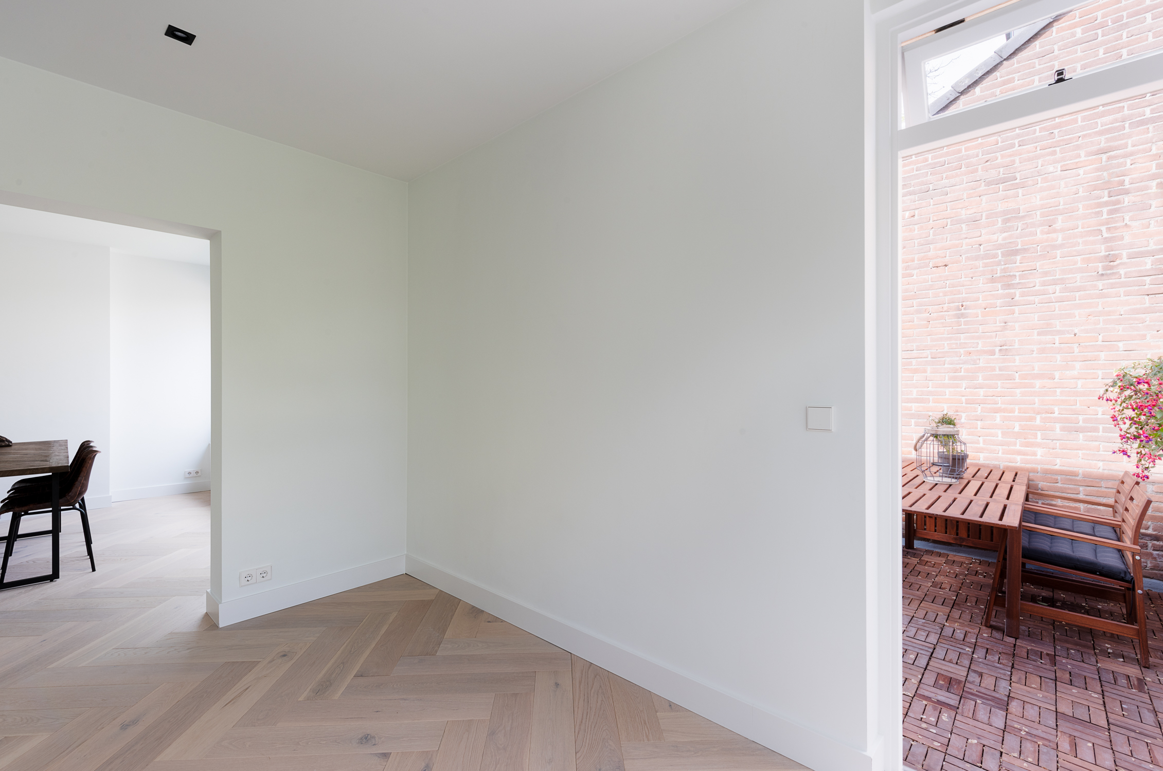 Bekijk Luxe appartement van 2 verdieping super strak gemaakt foto 17