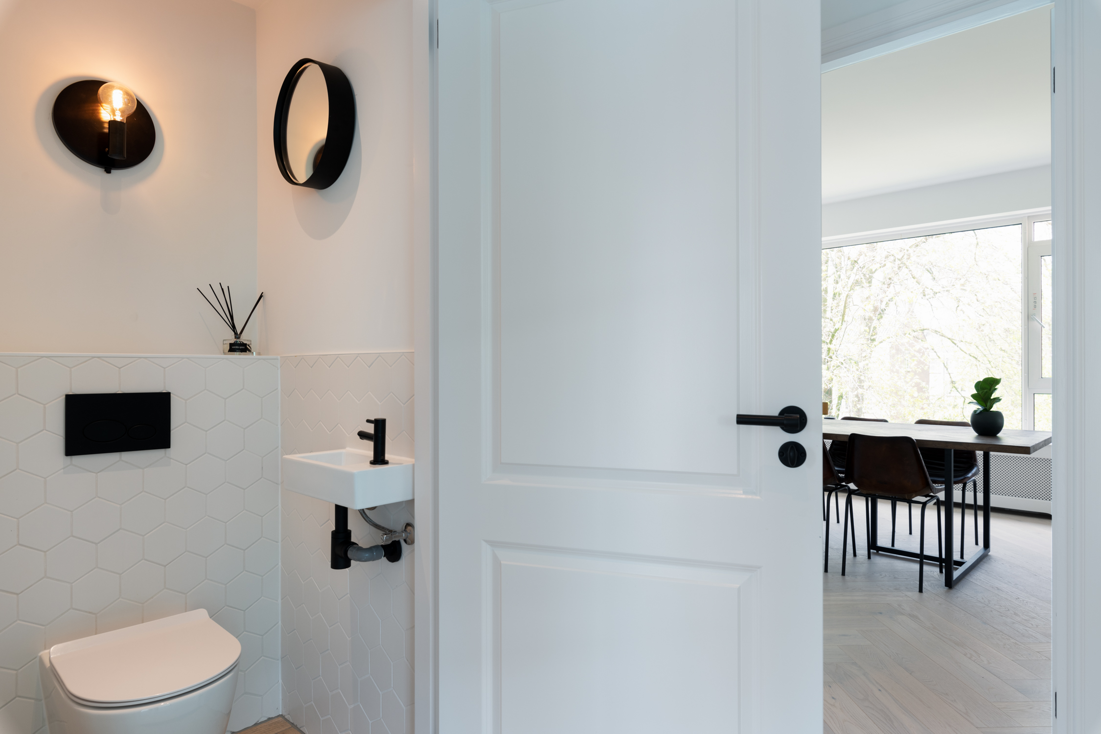 Bekijk Luxe appartement van 2 verdieping super strak gemaakt foto 27