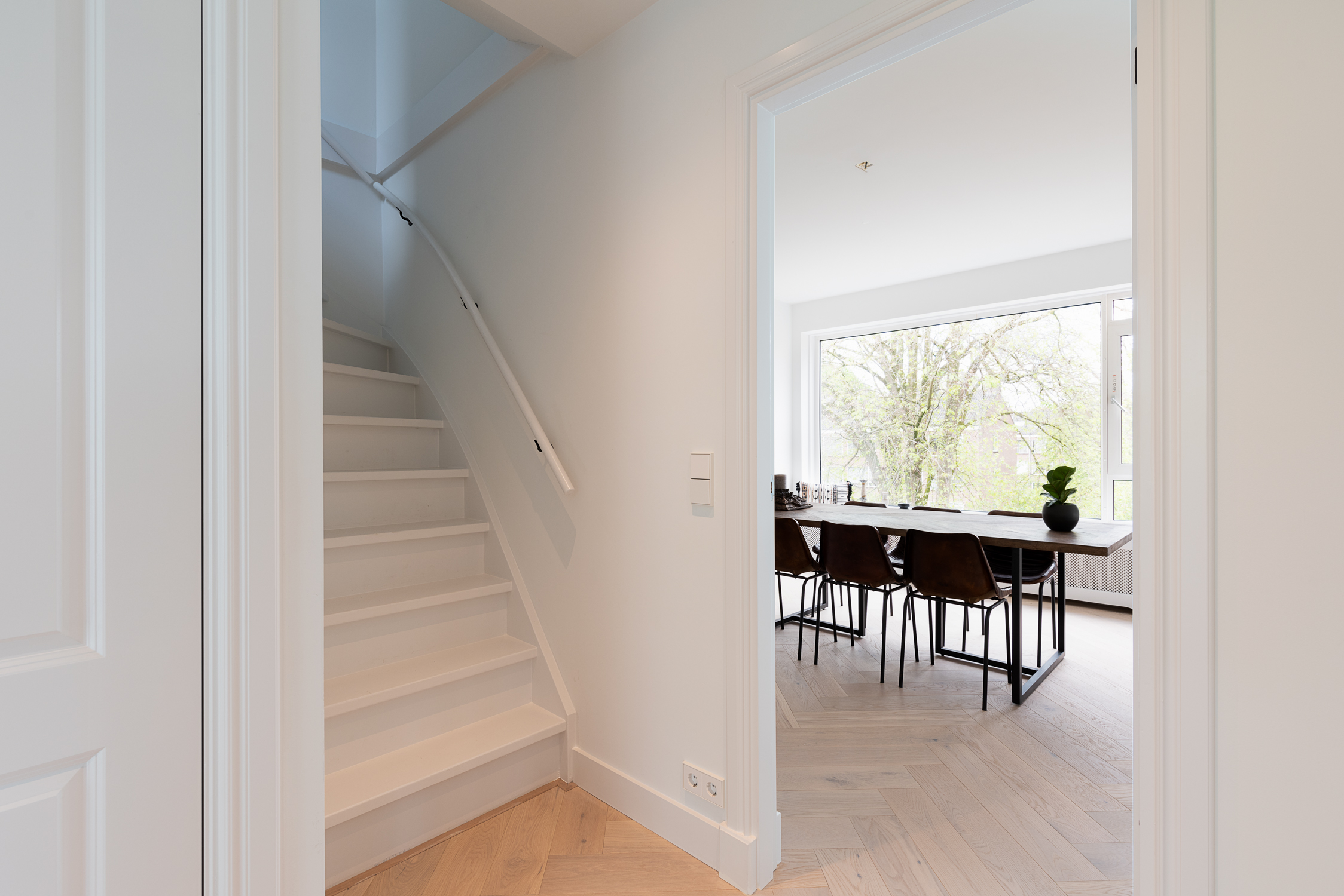 Bekijk Luxe appartement van 2 verdieping super strak gemaakt foto 31